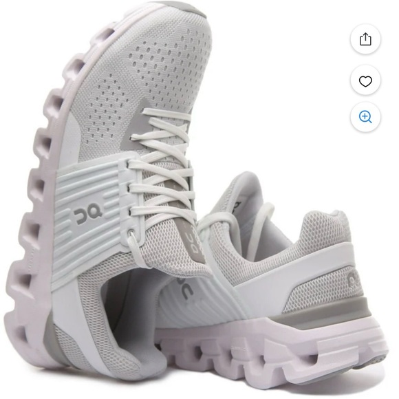 On cloudswift glacier/ white wombs running shoes size 7 - Picture 3 of 5